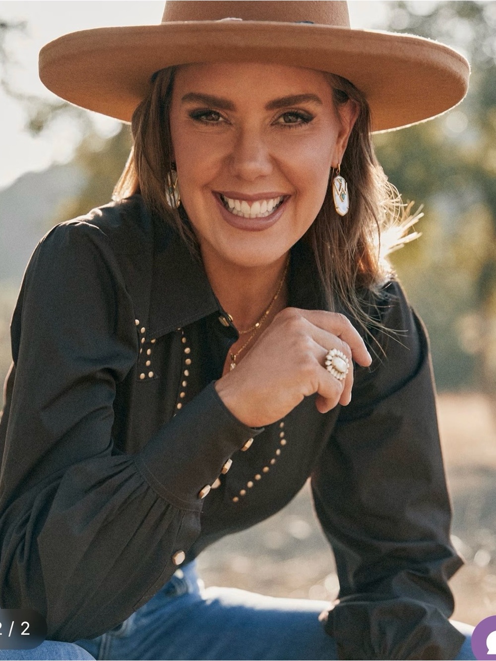 Wrangler x Yellow Rose by Kendra Scott Laurel Vintage Gold Statement Ring - Picture 3 of 3